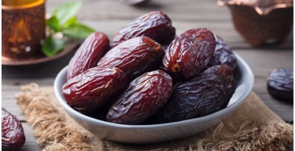 Arabic dates: mistakes that turn a medicinal fruit into poison