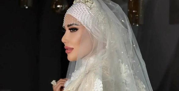 Хонанда Манзура турмушга чиқаётгани ҳақидаги хабарлар