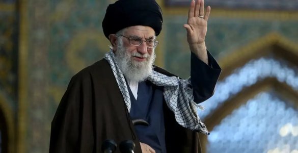 Хоминаийнинг вафотидан сўнг, унинг шахсий уйини суратга