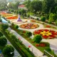 Un festival des fleurs à grande échelle se déroule à