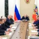 Россия президенти Владимир Путин расмийларга ядровий