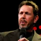 Основатель компании Oracle Ларри Эллисон за один день
