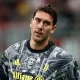 Dusan Vlahovic'in Torino'daki geleceği giderek