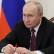 Россия аҳолисининг катта қисми мамлакат раҳбари Владимир