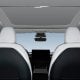 Tesla kompaniyasi Model Y elektromobillarining panoramali