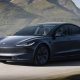 Tesla компанияси талабнинг секинлашиши ва рақобатчиларнинг