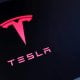 Tesla компанияси бу чоракда юқори даромад кўрсатиши