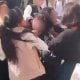 Ссора между двумя девочками, учащимися 9-х классов