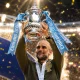 Pep Guardiola kariyerindeki 41. kupasını kazandı. Bu