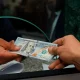 La surveillance des transferts d'argent importants et