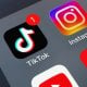 TikTok Буюк Британия фойдаланувчилари учун ойлик тўлови