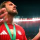 Бавария клубининг собиқ спорт директори Ҳасан Салиҳамидзик