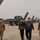 El líder norcoreano Kim Jong-un, junto con su hija Kim