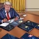 АҚШ Президенти Доналд Трумп молия технологиялари (финтеч)