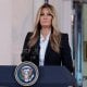 АҚШ биринчи хоними Мелания Трамп сўнгги бир кун ичида етти