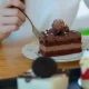 Олимлар аниқлашича, кимдир ширинлик ейишаётганини кузатиш