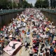 АҚШ пойтахти Вашингтонда минглаб одамлар Президент Доналд