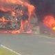 Ein schwerer Verkehrsunfall in Indonesien hat zahlreiche
