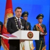 Қирғизистон президенти раҳбарлардан хонасига унинг портретини илмасликни сўради