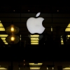 Apple қондаги глюкоза миқдорини уланишсиз аниқловчи қурилмани яратмоқда