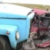 Самарқандда «Нексия» юк машинаси остига кириб кетди