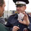 Smolensklik ayol eriga qalbaki haydovchilik guvohnomasi sovg‘a qildi