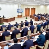 Коронавирус туфайли Ўзбекистондаги қатор соҳаларга «солиқ таътиллари» берилади