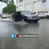 Suv bosgan ko‘chada «Titanik» kabi suzayotgan Nexia'ni ko‘ring (video)