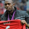 Useyn Bolt futbolchilik faoliyatini boshlamoqchi
