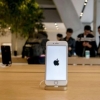 Apple moliyaviy chorak davomida rekord darajada daromad qildi