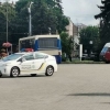 Украинада номаълум шахс ичида йўловчилари бўлган автобусни гаровга олди