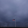 Трамп Гуантанамо қамоқхонасини ёпиб юбориш ҳақидаги қарорни бекор қилди