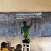Afrikadagi qishloqda hayratlanarli informatika darsi (foto)