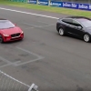 Jaguar elektrokrossoveri Tesla Model X bilan poygada bahslashdi (video)