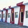 Hindistonlik tadbirkor qizining to‘yi munosabati bilan boshpanasiz insonlarga 90 ta uy qurib berdi