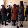 Қаршидаги паспорт столда одамлар соатлаб навбат кутмоқда