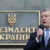 Poroshenko Zelenskiyni tabrikladi va u bilan yaqin orada uchrashishga kelishib oldi