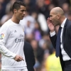 Zinedin Zidan: Ronaldu zaxiraga olinganida xafa bo‘lgani yaxshi bo‘ldi
