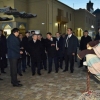 Muallaq turuvchi darvesh bilan suhbat (foto)