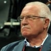 Чехия собиқ президенти ниқобни нотўғри таққани учун жаримага тортилди