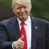 Дональд Трамп Ўзбекистон халқини Рамазон Ҳайити билан табриклади