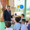 Shavkat Mirziyoyev Ohangarondagi bog‘chaga bordi