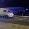 AQShda harbiy xizmatchi zirhlangan texnikani olib qochdi (video)