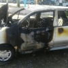 «Matiz» yonayotganda odamlar videoga olish bilan band bo‘lishdi (foto)
