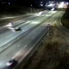 Dvigateli ishlamay qolgan samolyot trassadagi yo‘ltanlamasga borib urildi