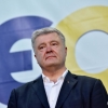 Порошенко банкдан 34 миллион доллар нақд пул ечиб олгани маълум бўлди