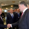 Порошенко Путин билан музокаралар учун шартни айтди