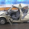 Навоийда Matiz бетон тўсиққа бориб урилди. Ҳайдовчи ва йўловчи ҳалок бўлди