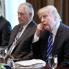 Трамп Тиллерсонни эскирган салатни ейишга мажбурлаган: «Охиригача еб қўй, Рекс»