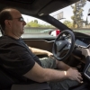 Автопилотда бошқарилаётган Tesla Миннесотада ағдарилиши оқибатида 5 киши жароҳатланди